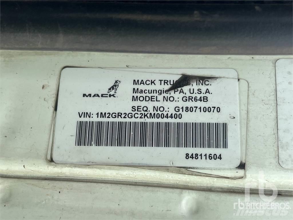 Mack GR64B Разглобяеми надстойки