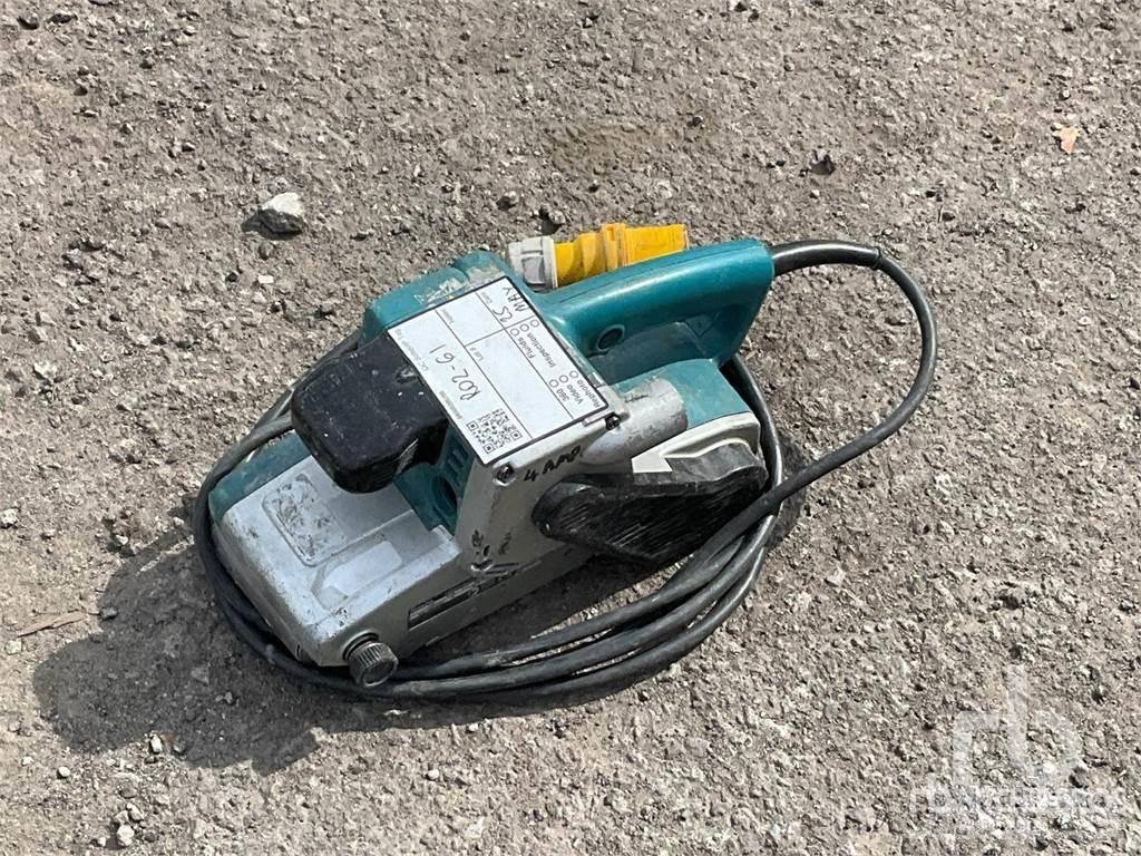 Makita 9404 Строителство - Други