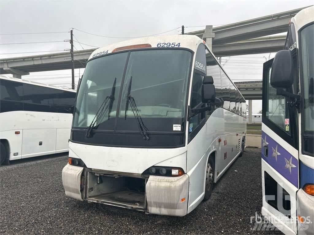 MCI J4500 Междуградски автобуси