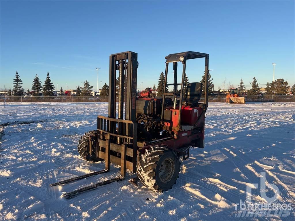 Moffett M5500 Камиони за херавни местности