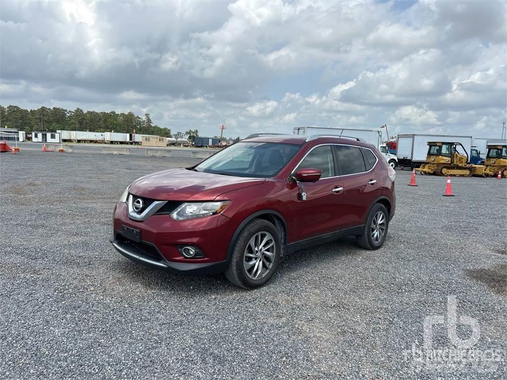Nissan ROGUE Пикапи