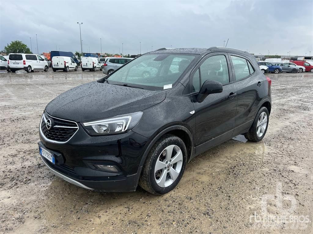 Opel MOKKA Пикапи