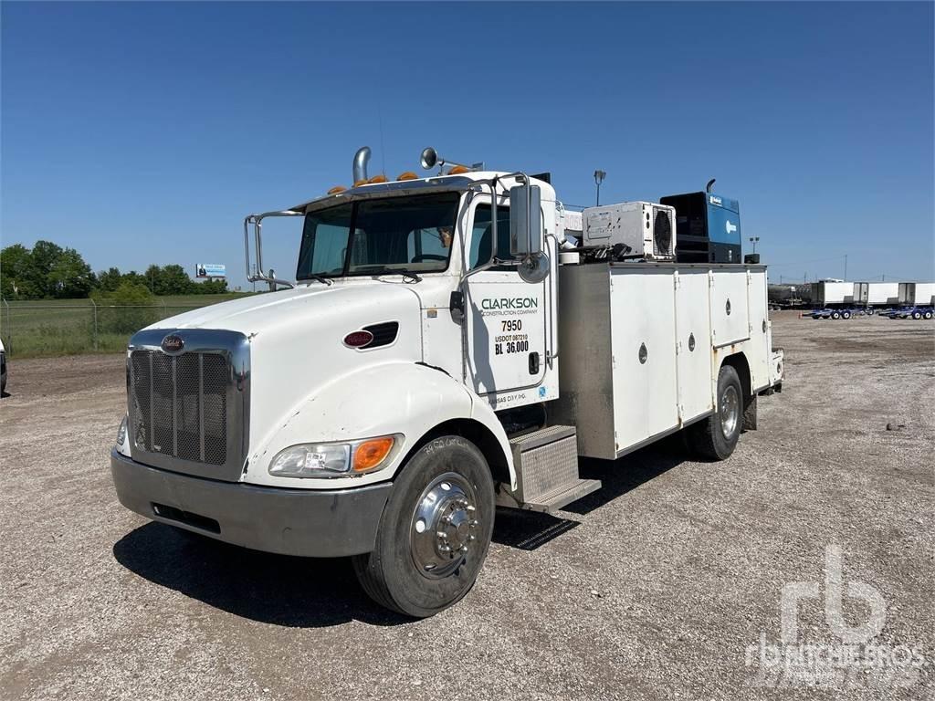 Peterbilt 335 Общински/универсални превозни средства
