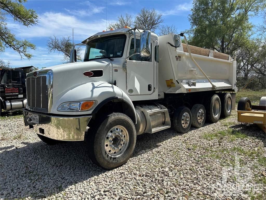 Peterbilt 348 Самосвал