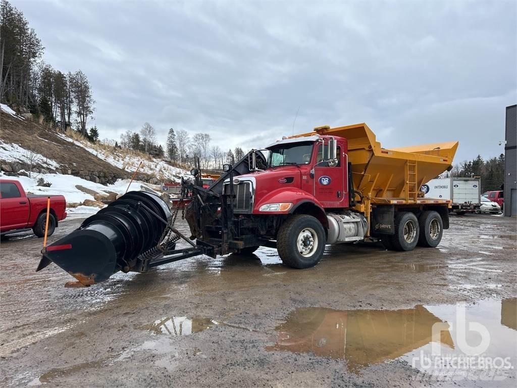 Peterbilt 348 Снегочистачки