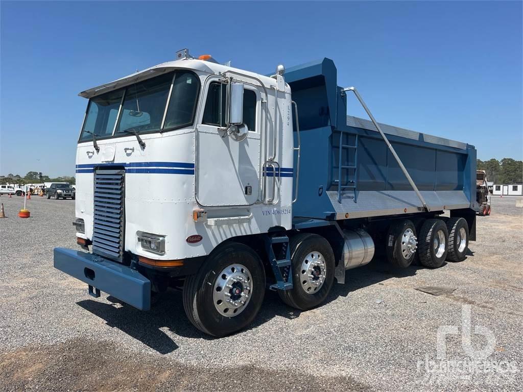Peterbilt 362 Самосвал