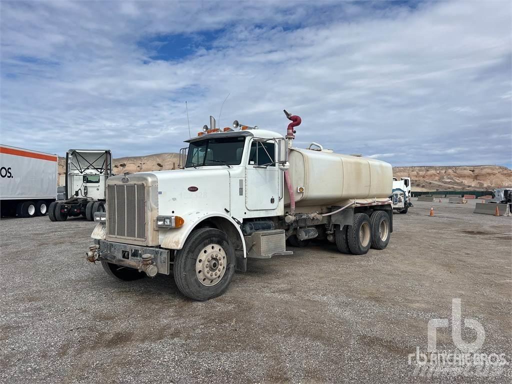 Peterbilt 378 Цистерни за вода
