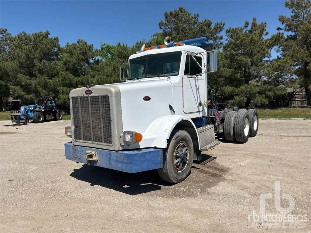 Peterbilt 378 Бордови камион / автолебедка
