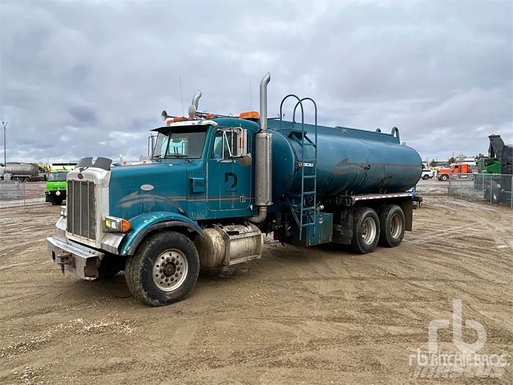 Peterbilt 378 Цистерни за вода

