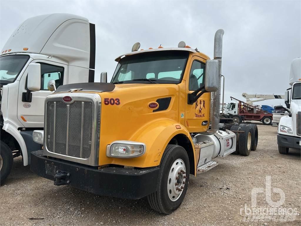 Peterbilt 567 Влекачи