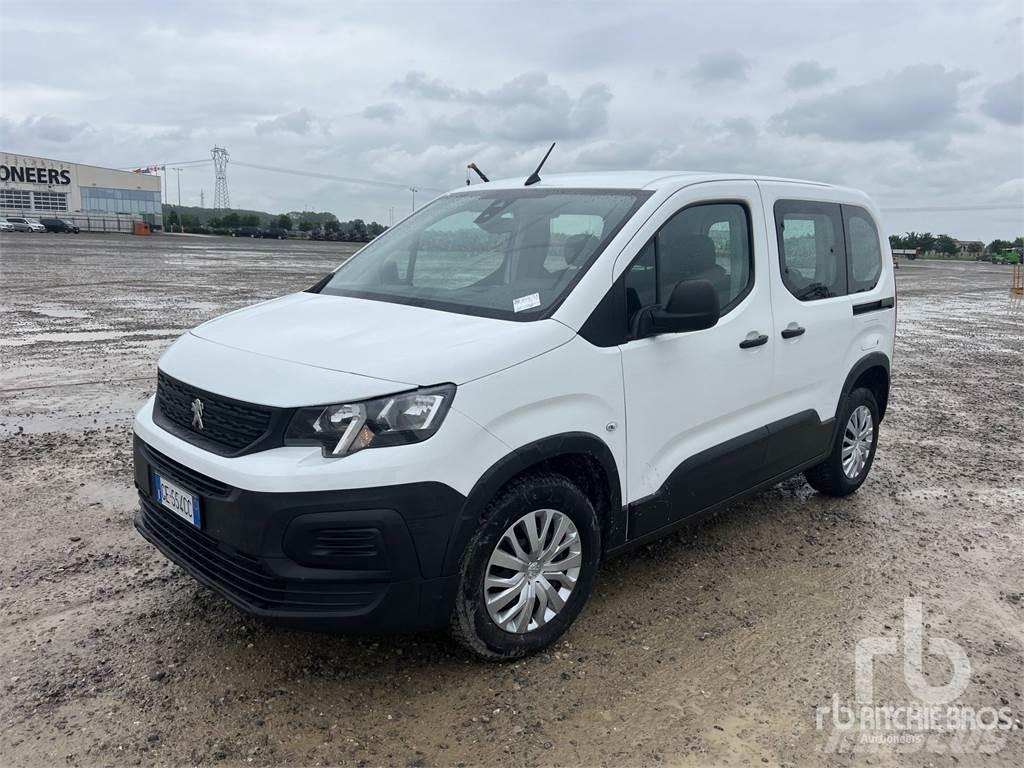 Peugeot RIFTER Коли