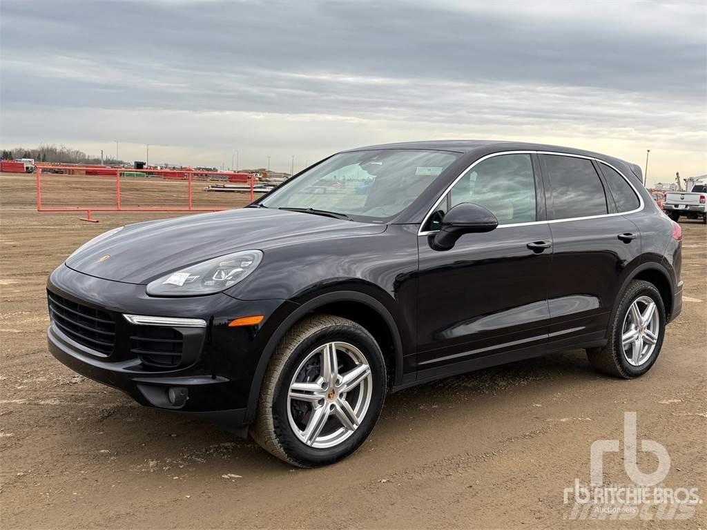 Porsche CAYENNE Пикапи