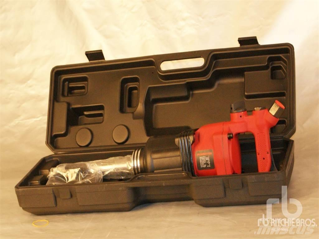 Powertek PT8810 Други компоненти