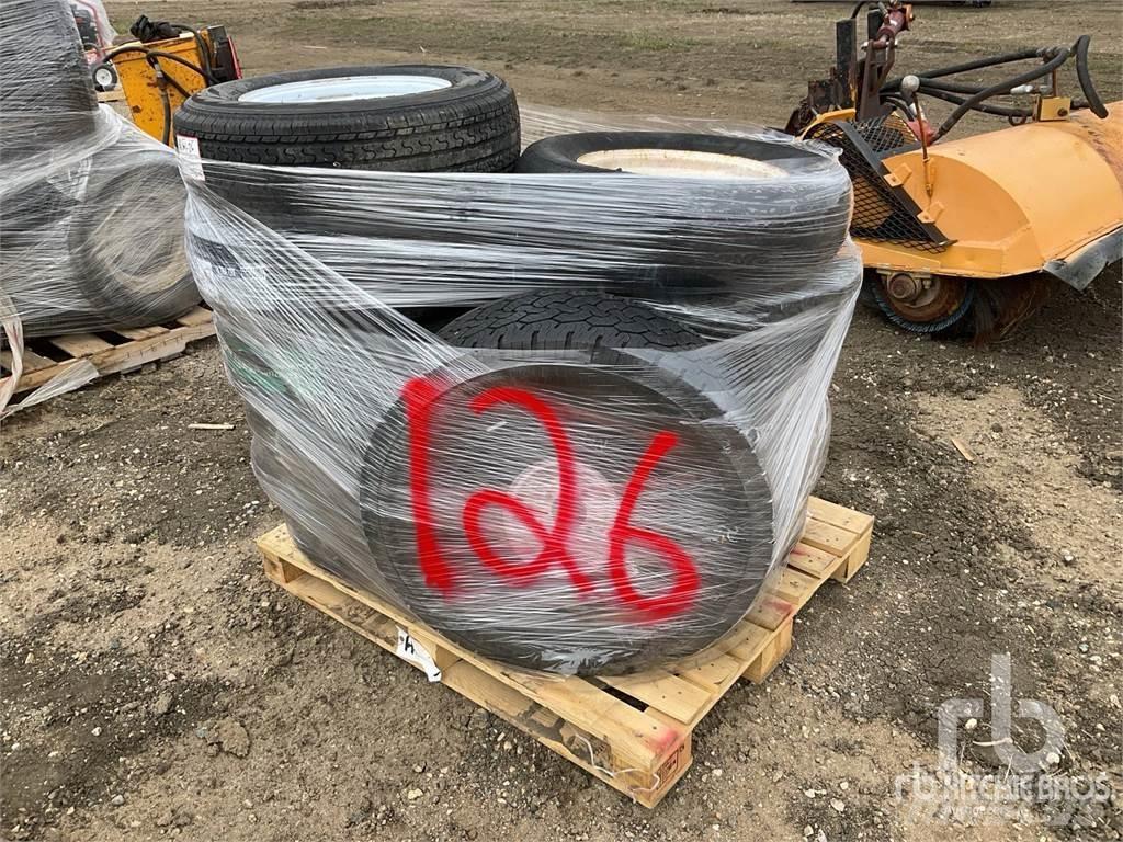  Quantity of (13) Колелета/Гуми