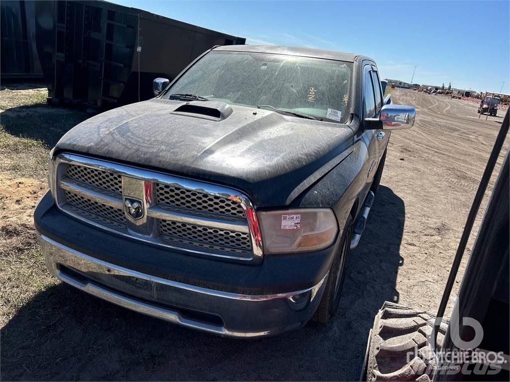 RAM 1500 Пикапи