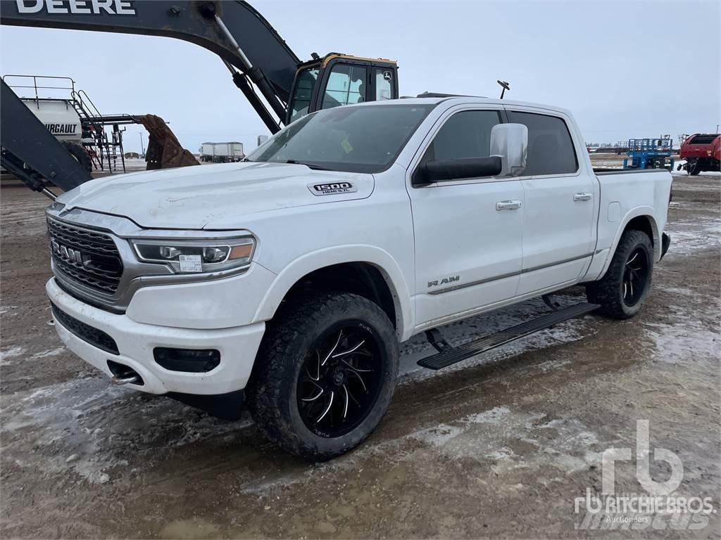 RAM 1500 Пикапи