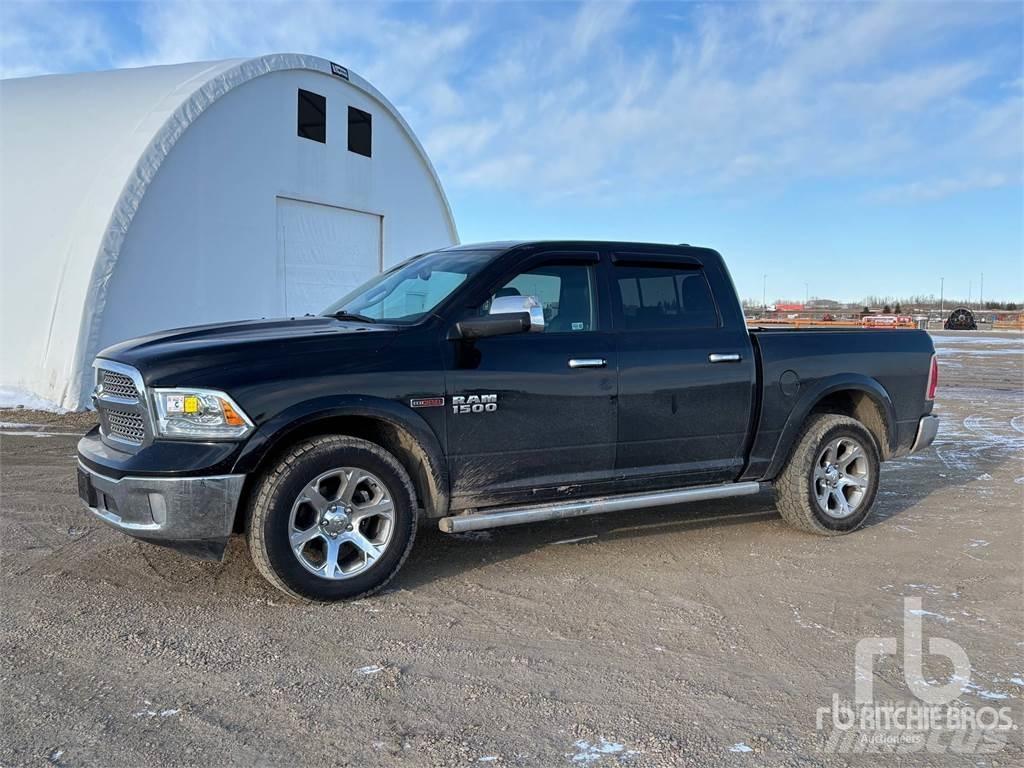 RAM 1500 Пикапи