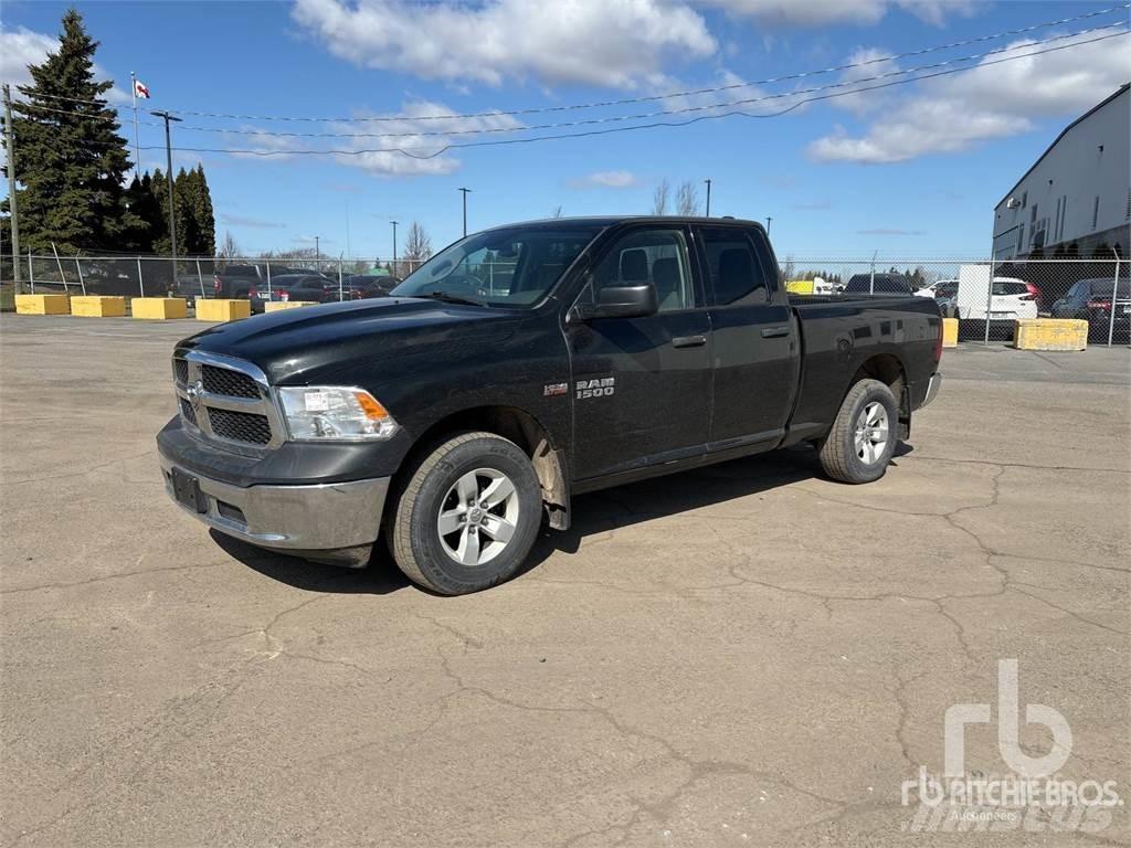 RAM 1500 Пикапи