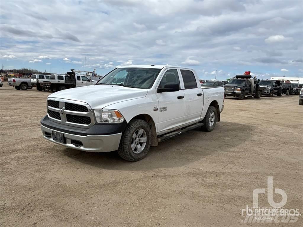 RAM 1500 Пикапи