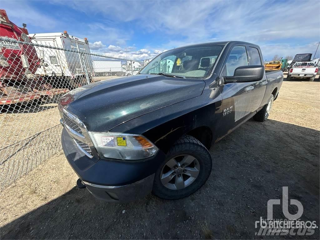 RAM 1500 Пикапи