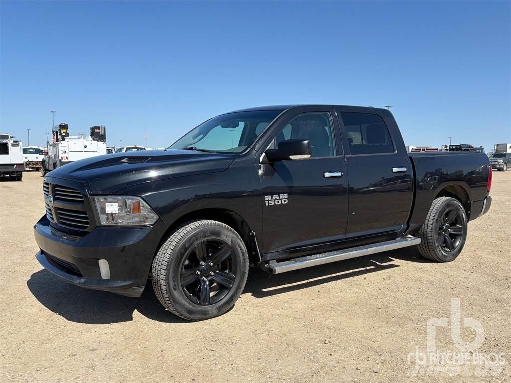RAM 1500 Пикапи