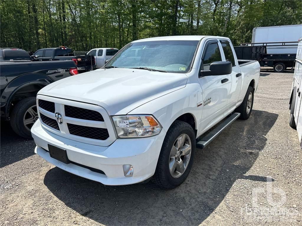 RAM 1500 Пикапи