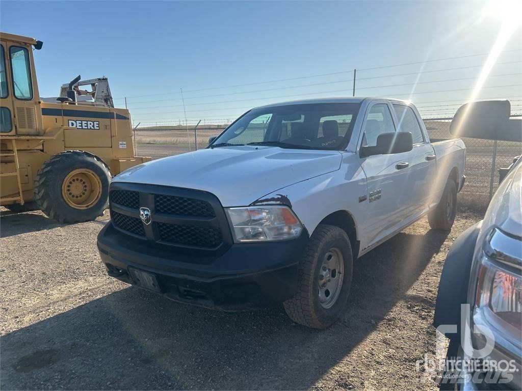 RAM 1500 Пикапи