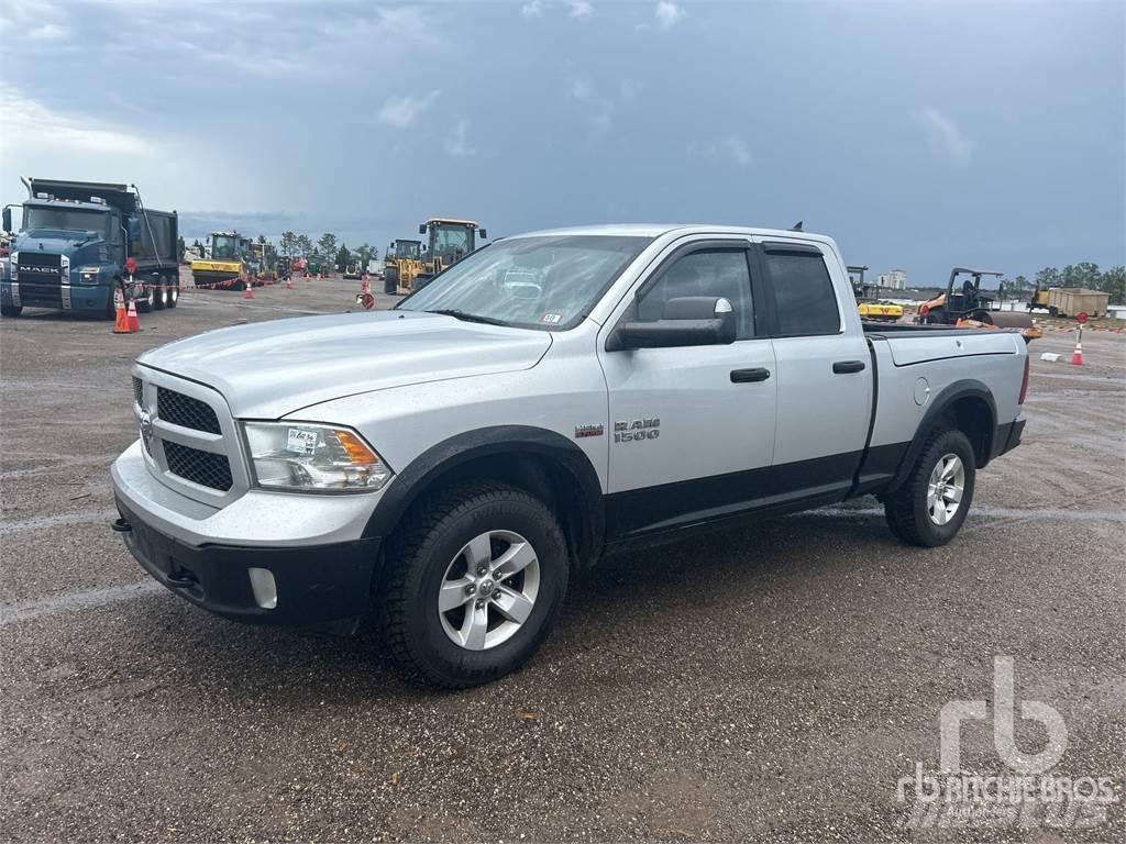 RAM 1500 Пикапи