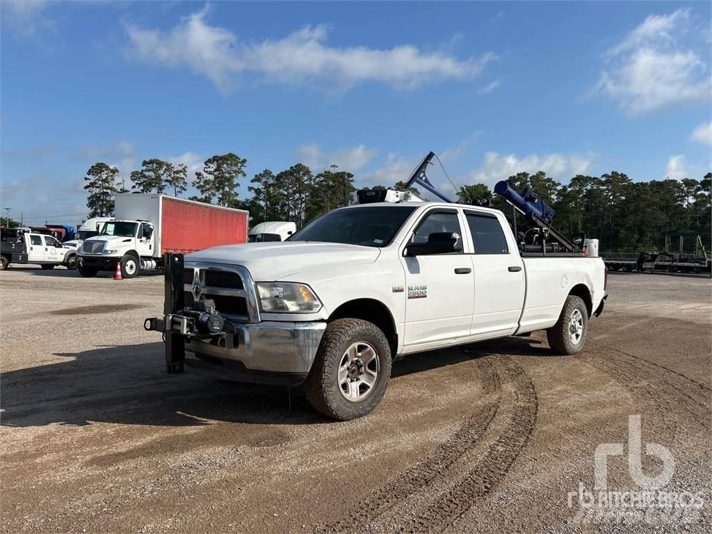 RAM 2500 Камиони с подвижни сондажни кули