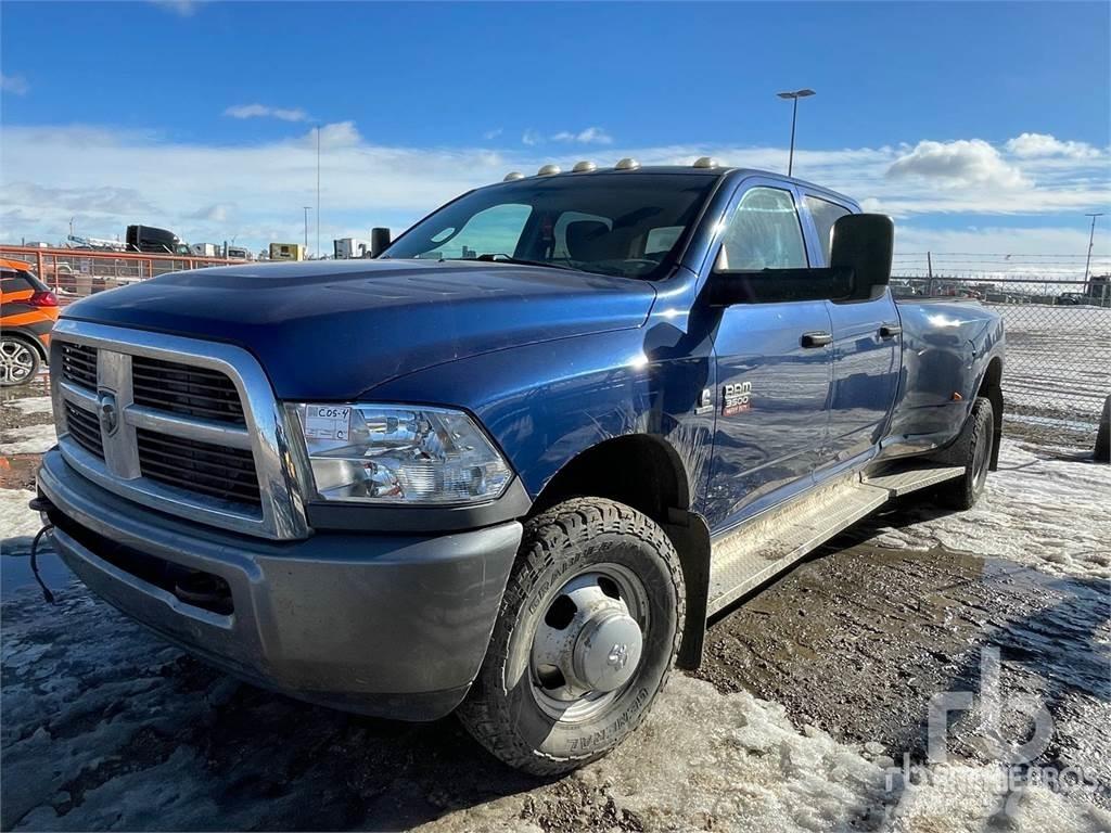 RAM 3500 Пикапи