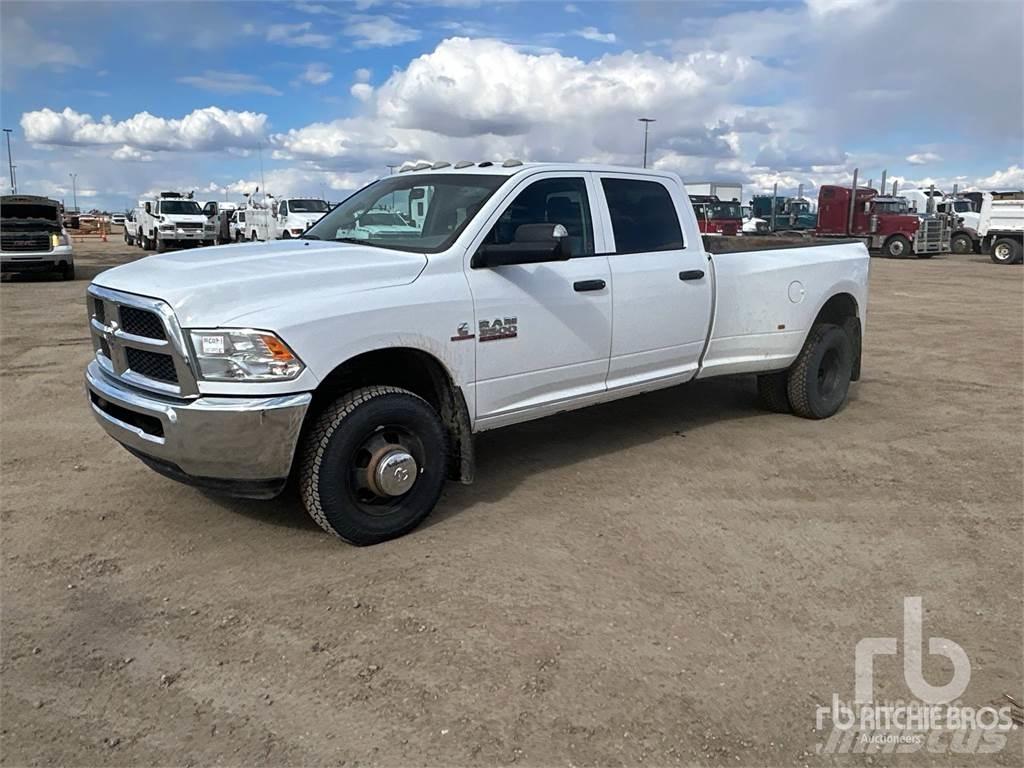 RAM 3500 Пикапи