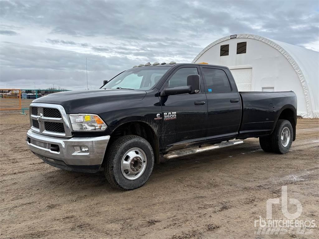 RAM 3500 Пикапи