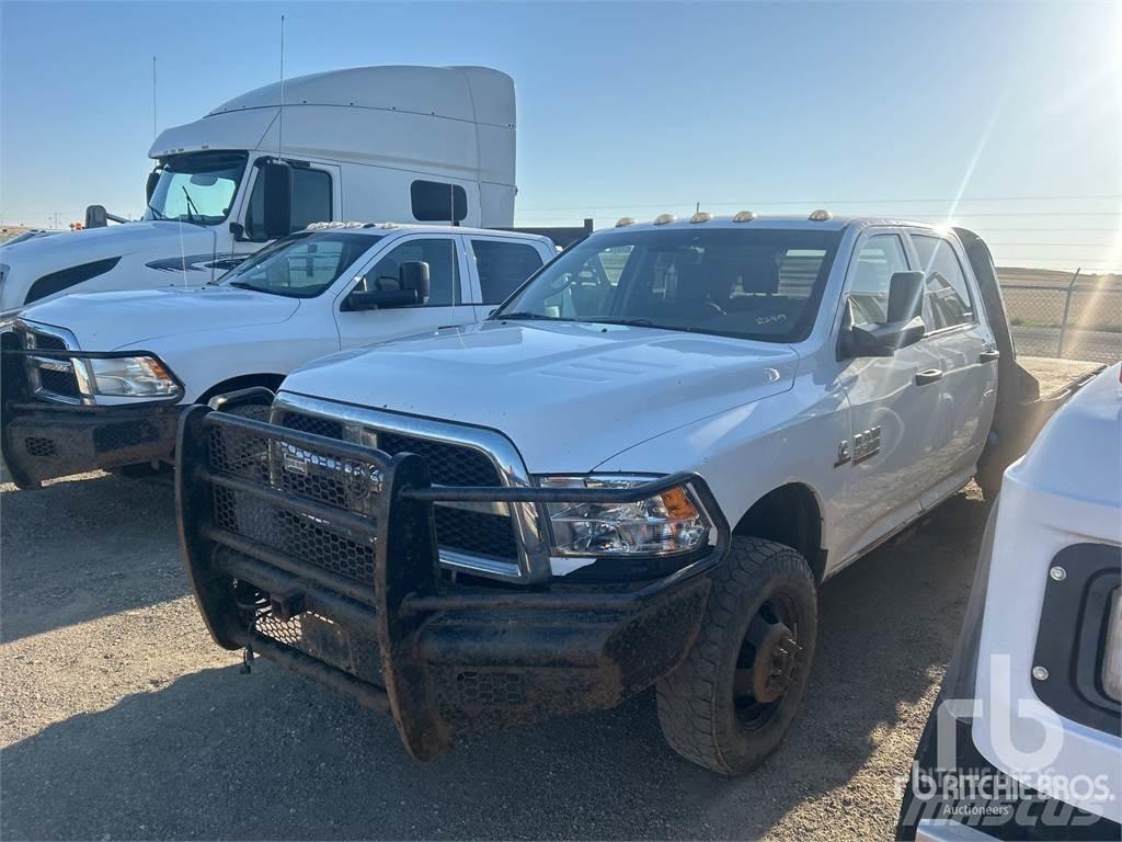 RAM 3500 Пикапи