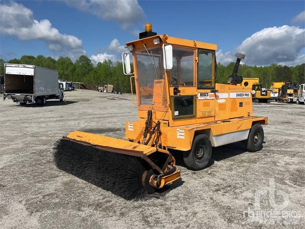Rosco 4830 Машини за почистване на закрито
