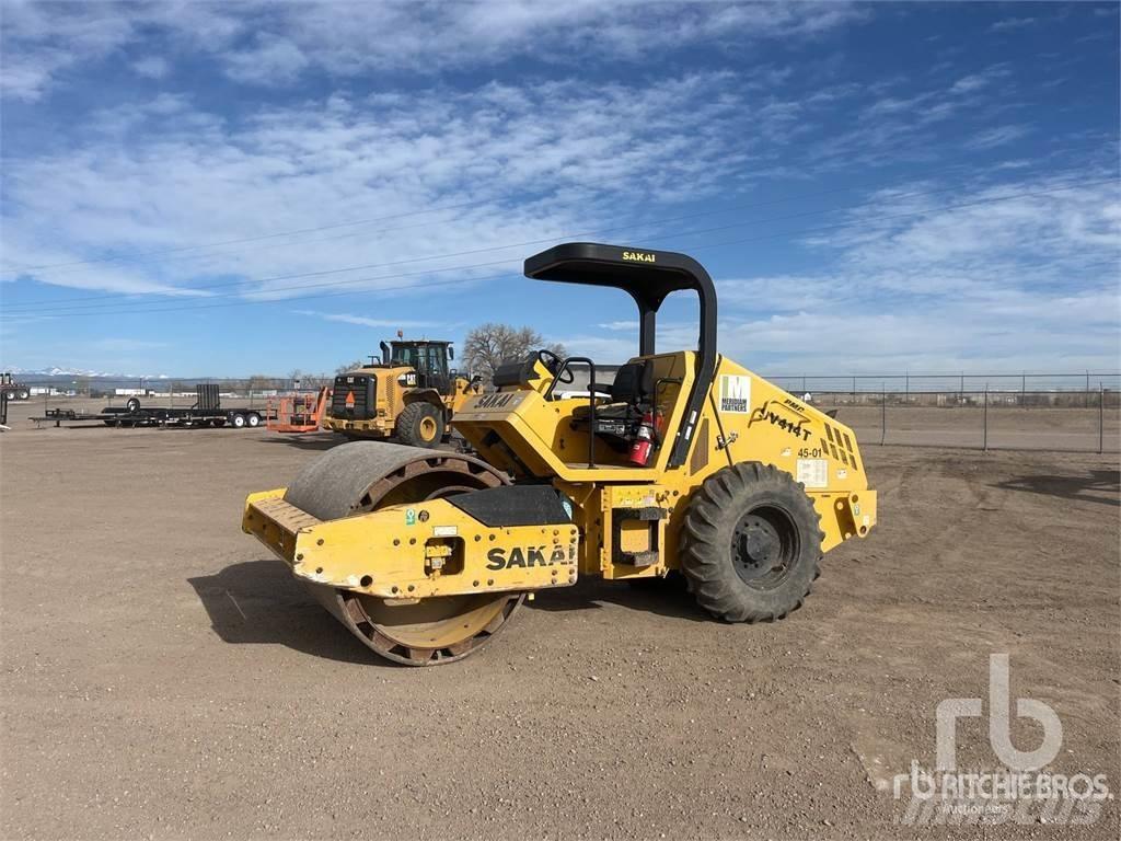 Sakai SV414 Машини за опаковане на отпадъци