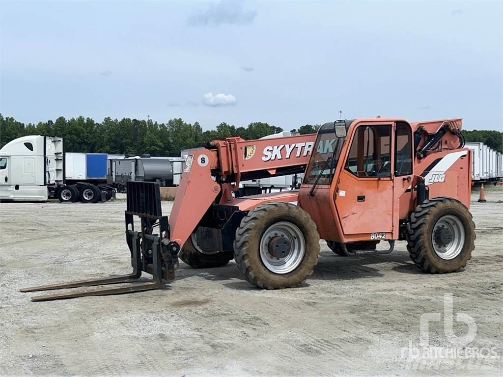 SkyJack 8042 Телескопични товарачи