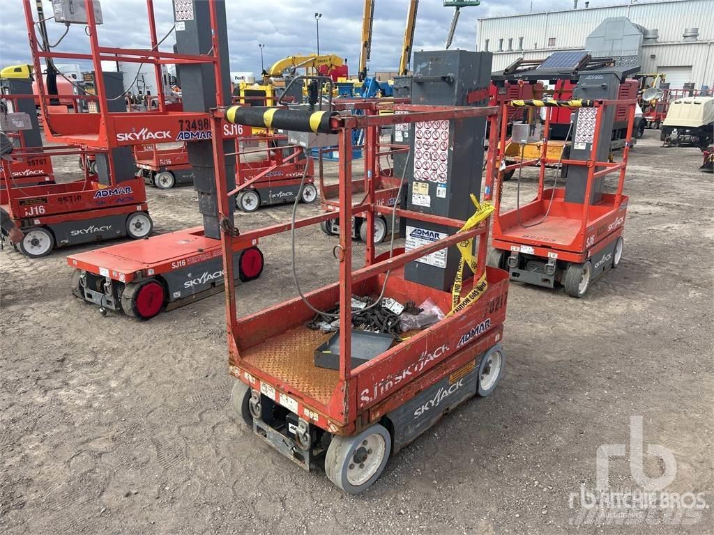 SkyJack SJ16 Подемници, лебедки и елеватори за материали
