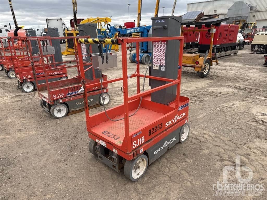 SkyJack SJ16 Подемници, лебедки и елеватори за материали
