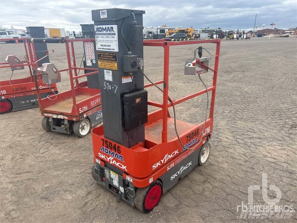 SkyJack SJ16 Подемници, лебедки и елеватори за материали
