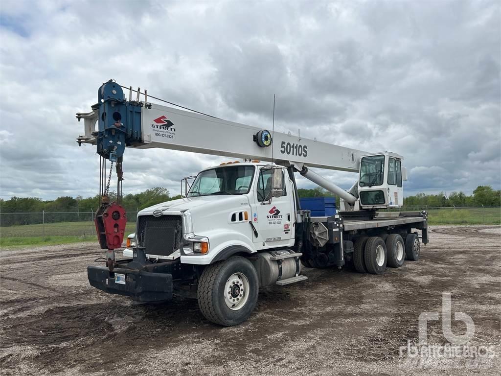 Sterling L9500 Автокранове