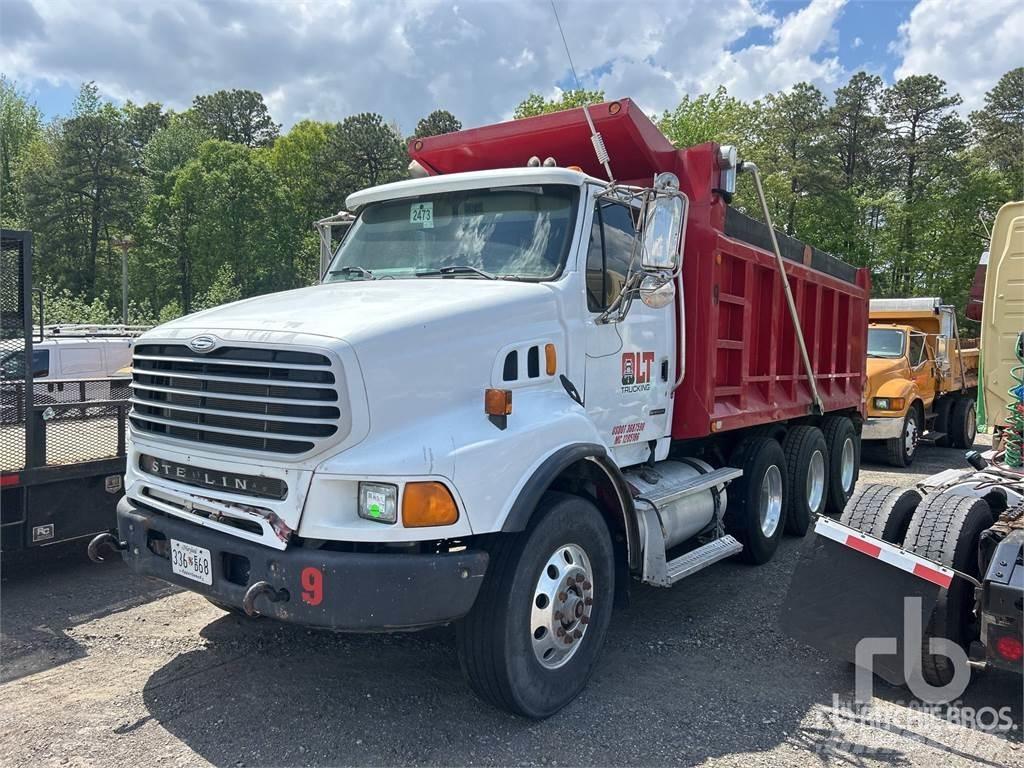 Sterling L9500 Самосвал