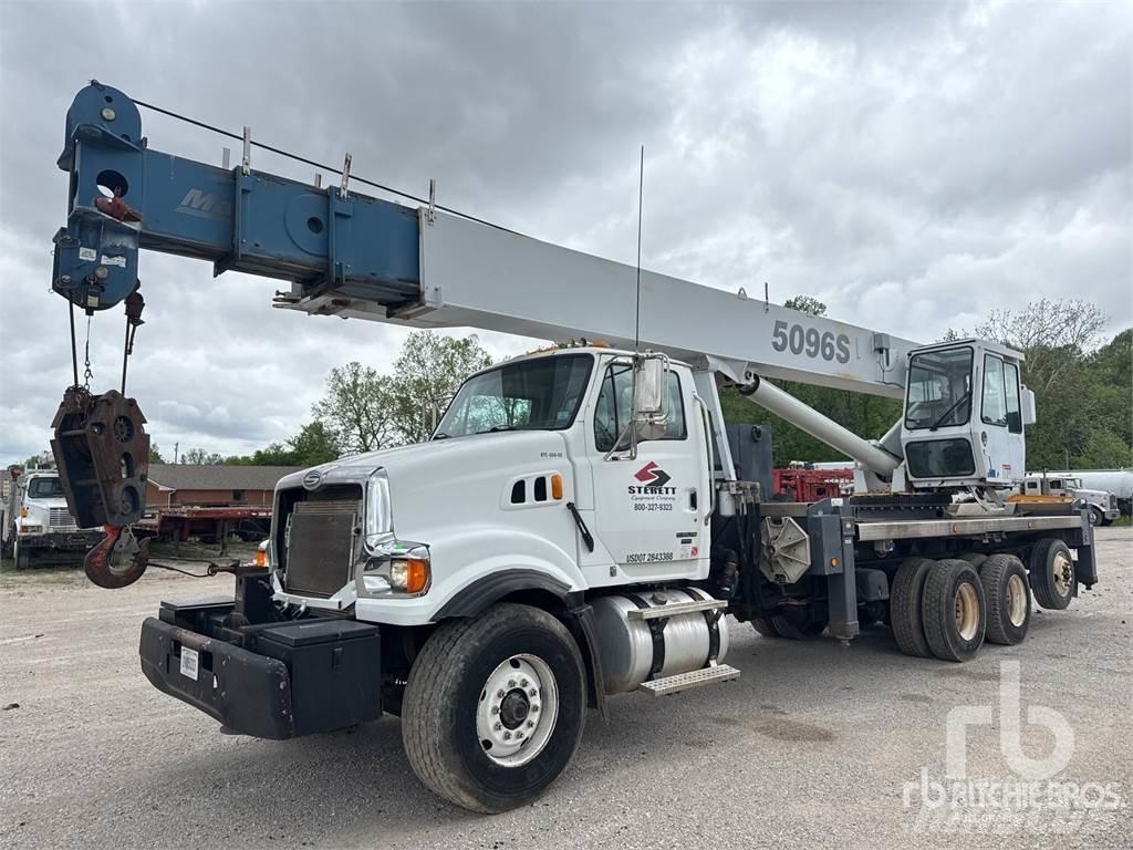 Sterling L9500 Автокранове