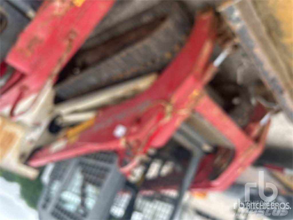 Takeuchi TL10 Мини товарачи
