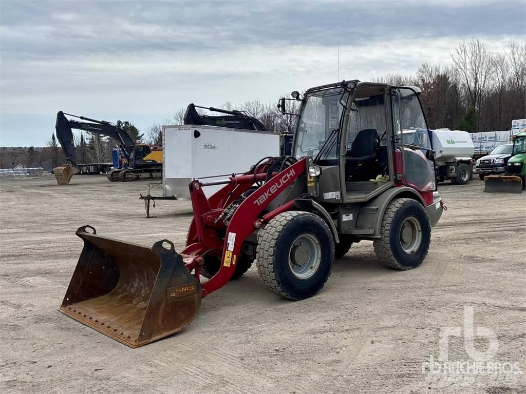 Takeuchi TW60 Колесни товарачи