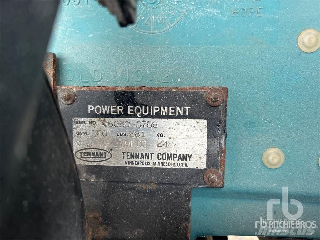 Tennant 6080 Автоматични метачки с четки