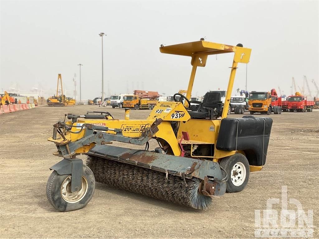 TERRAMITE TSS38 Машини за почистване на закрито
