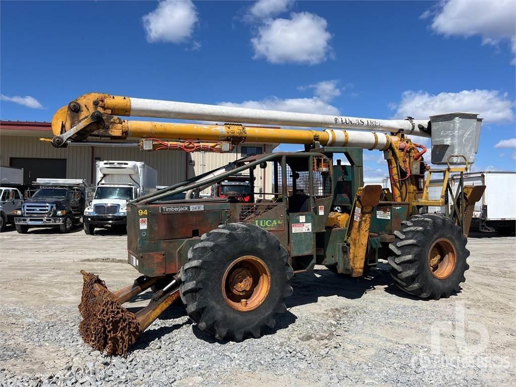 Timberjack 240E Скидери
