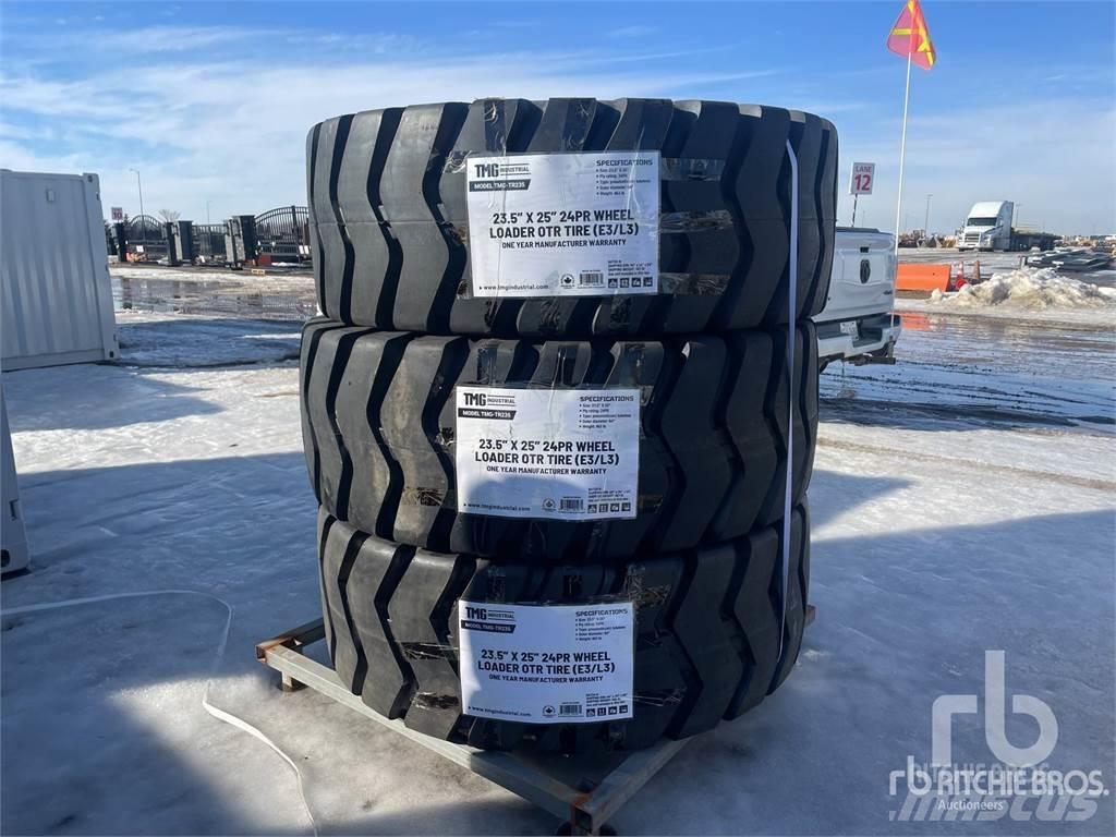 TMG TR235 Колелета/Гуми