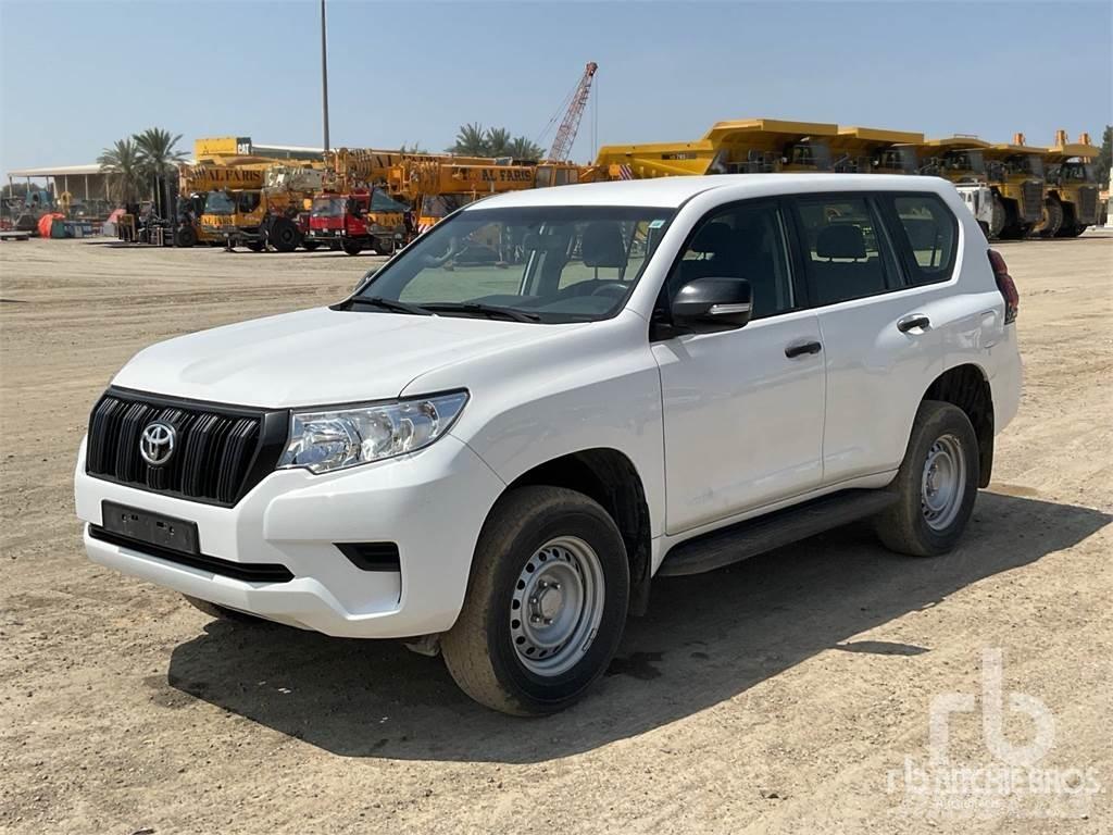 Toyota PRADO Пикапи