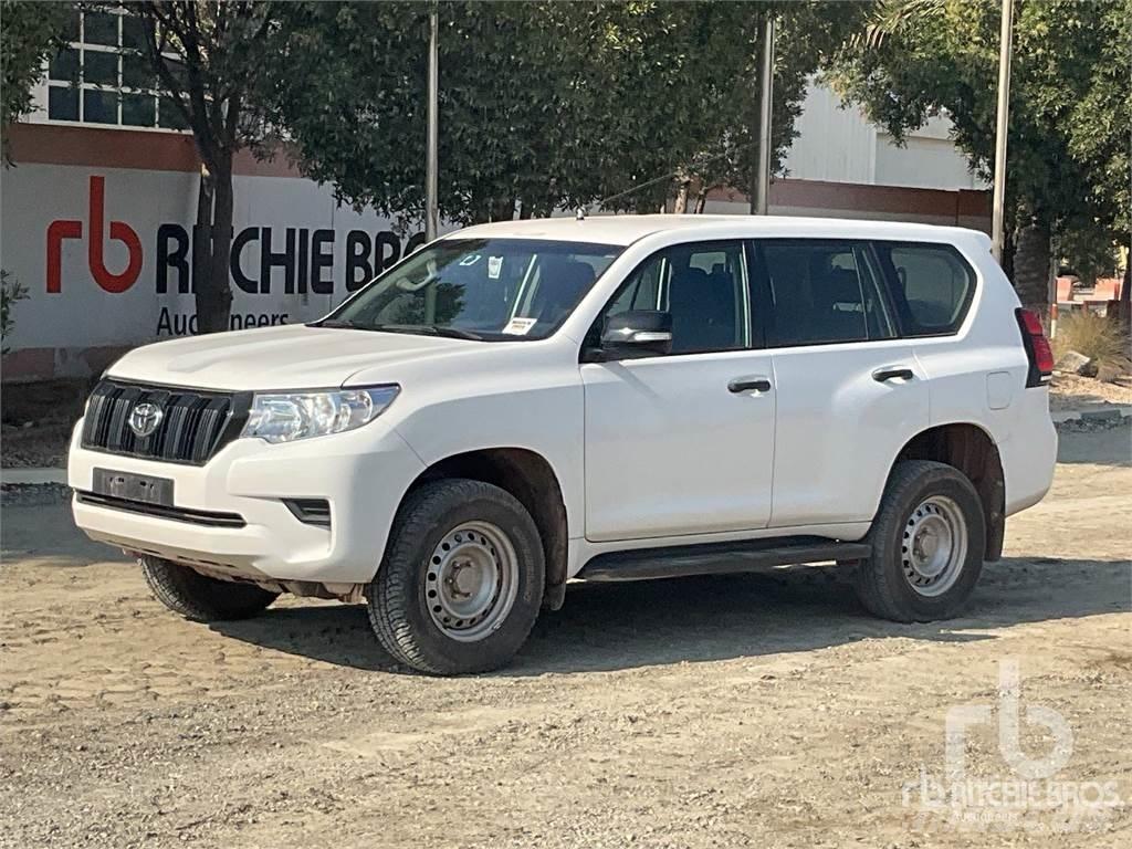 Toyota PRADO Пикапи